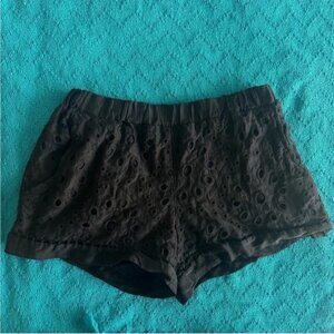 Ella Moss Black Floral Cuffed Shorts